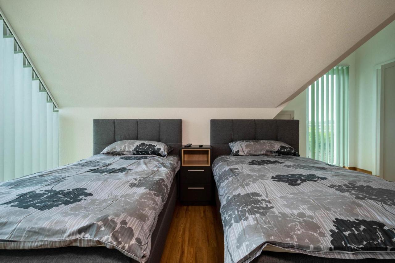 Ferienwohnung Alpenblick ฟรีดริชส์ฮาเฟน ภายนอก รูปภาพ